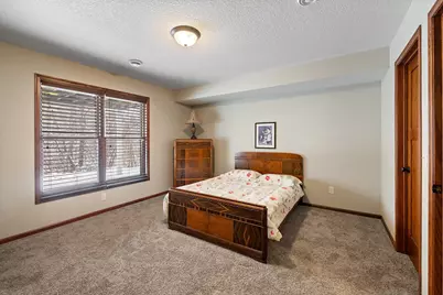 369 Sophia Avenue E, Maplewood, MN 55117 - Photo 24