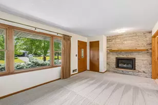715 108th Ln NW, Coon Rapids, MN 55448 - Photo 2