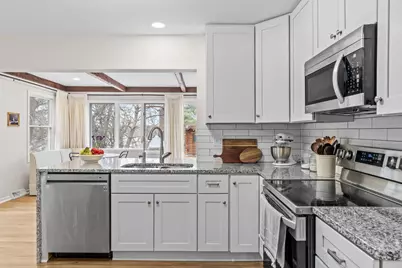 8508 Waters Edge Drive, Chanhassen, MN 55317 - Photo 14