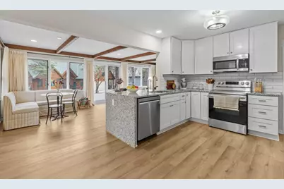 8508 Waters Edge Drive, Chanhassen, MN 55317 - Photo 10