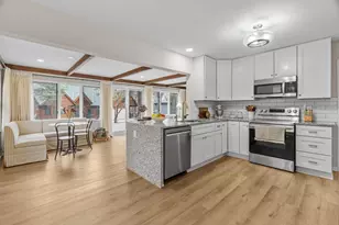 8508 Waters Edge Dr, Chanhassen, MN 55317 - Photo 10