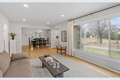 8508 Waters Edge Drive, Chanhassen, MN 55317 - Photo 2