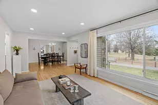 8508 Waters Edge Dr, Chanhassen, MN 55317 - Photo 2