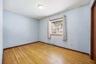 1421 19th St S, Fargo,  58103 - Photo 12