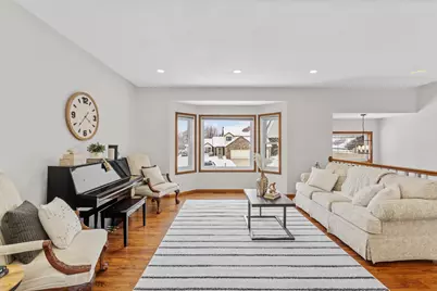 1113 Emerson Court, Burnsville, MN 55337 - Photo 8