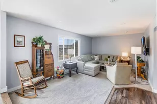 502 Spring Wheat Dr, Dundas, MN 55019 - Photo 4