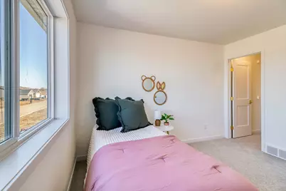 2523 36th Avenue S, Moorhead, MN 56560 - Photo 6