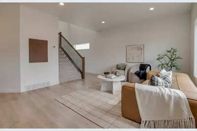 2523 36th Avenue S, Moorhead, MN 56560 - Photo 8