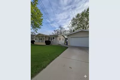 10025 Wentworth Avenue S, Bloomington, MN 55420 - Photo 14