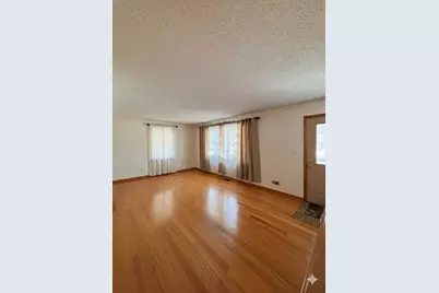 10025 Wentworth Avenue S, Bloomington, MN 55420 - Photo 8