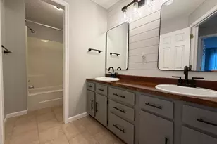 7401 W 101st St, Bloomington, MN 55438 - Photo 6