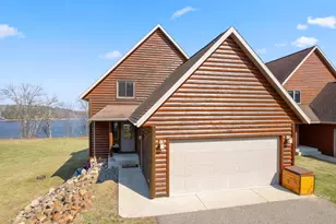 5586 White Pne Dr, Pequot Lakes, MN 56472 - Photo 2