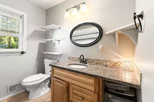 510 Wyoming St E, Saint Paul, MN 55107 - Photo 8