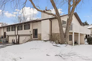 4487 Churchill St, Shoreview, MN 55126 - Photo 2