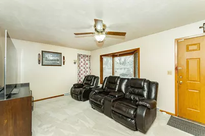 2004 18th Street NW, Rochester, MN 55901 - Photo 6