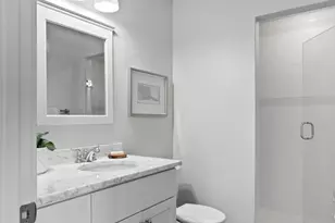 5121 Mirror Lakes Dr, Edina, MN 55436 - Photo 38