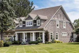 5121 Mirror Lakes Dr, Edina, MN 55436 - Photo 2