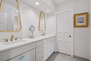 1201 Yale Pl, Minneapolis, MN 55403 - Photo 38