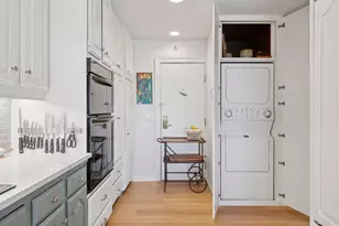 1201 Yale Pl, Minneapolis, MN 55403 - Photo 28