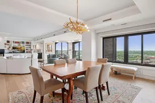 1201 Yale Pl, Minneapolis, MN 55403 - Photo 20