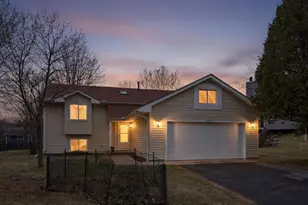 12975 Garner Ln, Apple Valley, MN 55124 - Photo 26