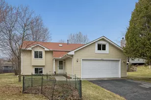 12975 Garner Ln, Apple Valley, MN 55124 - Photo 1