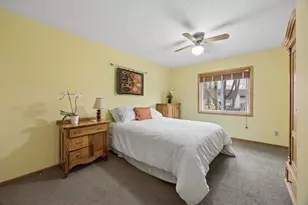 12975 Garner Ln, Apple Valley, MN 55124 - Photo 14