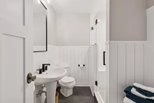 5423 Abbott Pl, Edina, MN 55410 - Photo 18