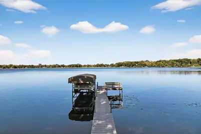 4648 S Lake Sarah Drive, Maple Plain, MN 55359 - Photo 4