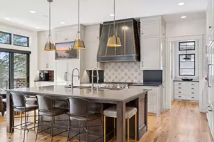 373 Park St E, Wayzata, MN 55391 - Photo 16