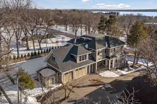 373 Park St E, Wayzata, MN 55391 - Photo 4