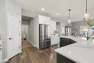 9554 7th St N, Lake Elmo, MN 55042 - Photo 8