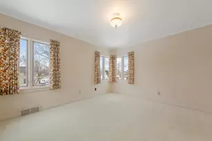 551 Agnes St, Owatonna, MN 55060 - Photo 32