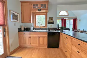 536 Dayton Ave, Saint Paul, MN 55102 - Photo 6