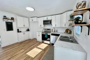 104 4th St NE, Barnesville, MN 56514 - Photo 1