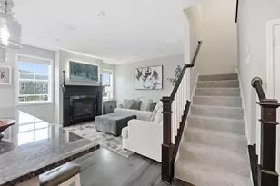 11543 81st Pl N, Maple Grove, MN 55369 - Photo 4