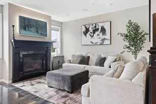 11543 81st Pl N, Maple Grove, MN 55369 - Photo 2