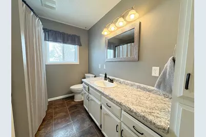 402 E 14th Street, Fergus Falls, MN 56537 - Photo 20