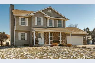 744 Jefferson Avenue SW, Eyota, MN 55934 - Photo 1