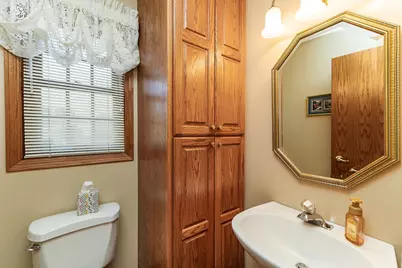 744 Jefferson Avenue SW, Eyota, MN 55934 - Photo 16