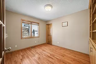 7087 Wellington Ln N, Maple Grove, MN 55369 - Photo 14