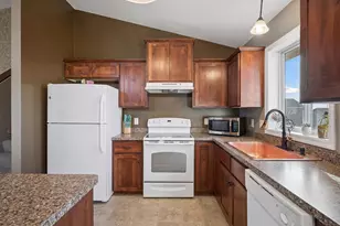 312 10th St SE, Freeport, MN 56331 - Photo 18