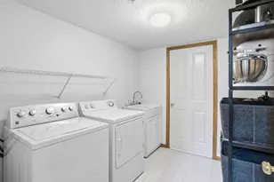 13848 52nd Ave N, Plymouth, MN 55446 - Photo 10