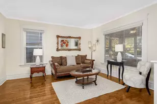 1069 Laurel Ave, Saint Paul, MN 55104 - Photo 6