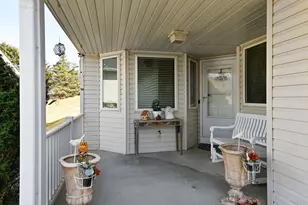 517 Buffalo Run Rd, Buffalo, MN 55313 - Photo 2