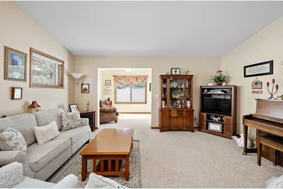 517 Buffalo Run Road, Buffalo, MN 55313 - Photo 8