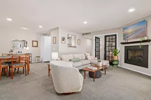 12645 Sherwood Pl, Minnetonka, MN 55305 - Photo 4