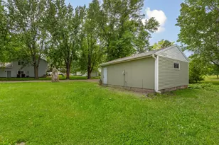104 S Nicollet St, Winthrop, MN 55396 - Photo 38