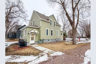 104 S Nicollet Street, Winthrop, MN 55396 - Photo 4