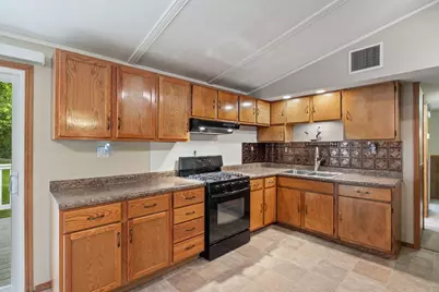 5240 318th Street, Stacy, MN 55079 - Photo 8